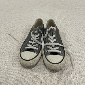 Low top Chuck Taylor Converse sneaker